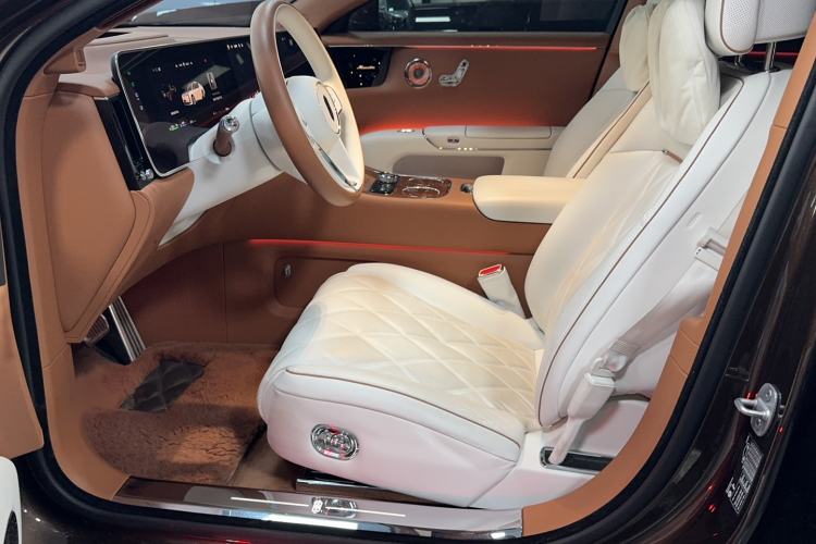 Used Hima S800 2025 Model Range-Extended Xingyao Executive Edition 4-seater (896-line LiDAR)
