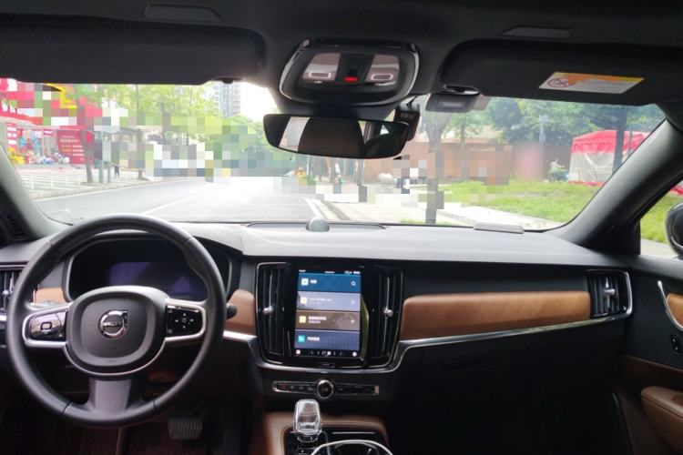 Used Volvo S90 New Energy 2024 Plug-in Hybrid Four-Wheel Drive Long-Range Zhiyi Luxury Edition Center Console