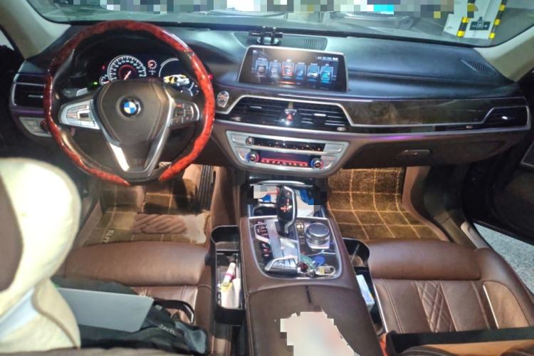 Used BMW 7 Series 2016 740Li Luxury Edition Interior 2