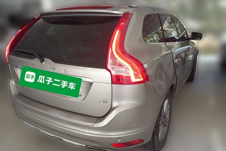 Used Volvo XC60 2016 T5 Smart Version Rear Right 45 Deg