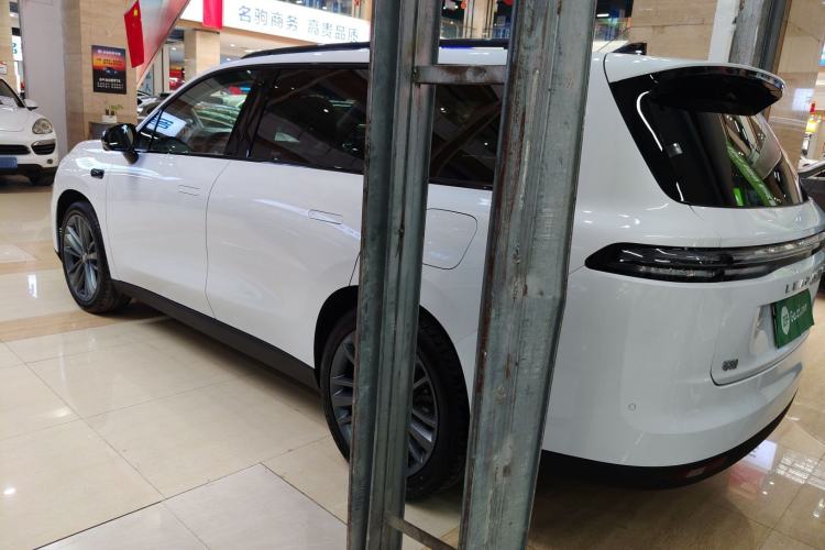 Used Leapmotor C16 2024 Range-Extended 200 Luxury Edition Rear Left 45 Deg