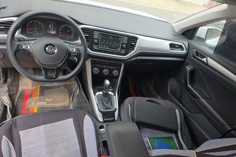 Used Volkswagen T-ROC 2020 230TSI DSG Two-Wheel Drive Advanced Version