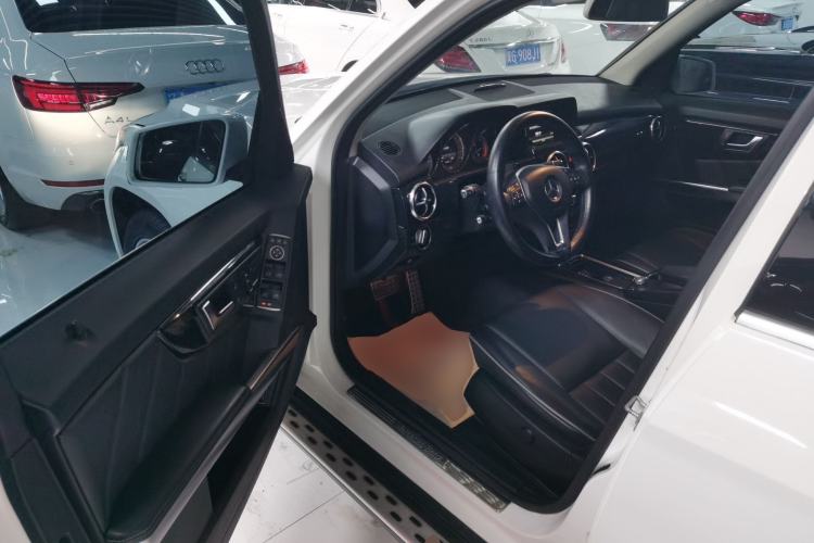 Used Mercedes-Benz GLK-Class 2013 Facelift GLK 300 4MATIC Luxury Edition