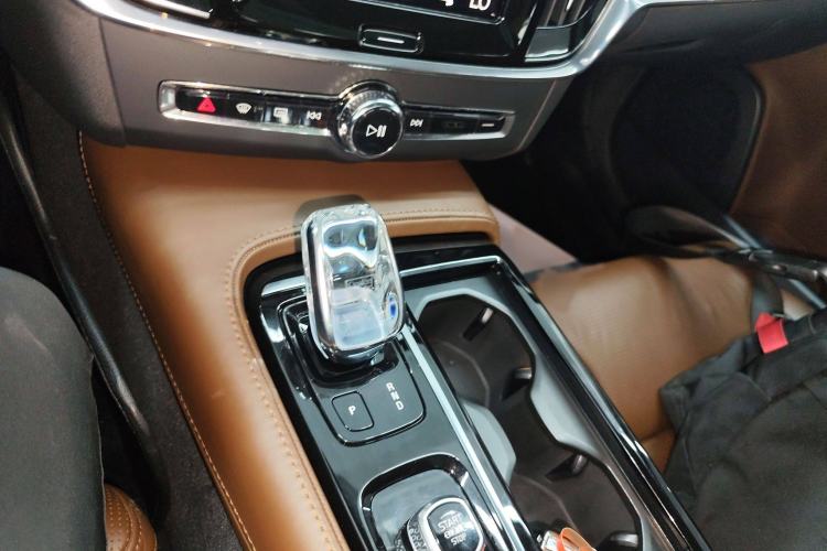 Used Volvo S90 New Energy 2020 T8 eDrive Hybrid Luxury Edition