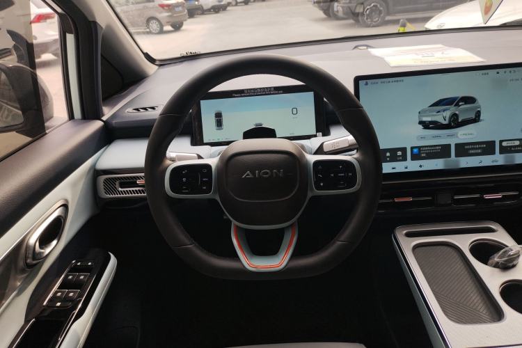 Used AION Y 2023 Plus 510 Tech Edition