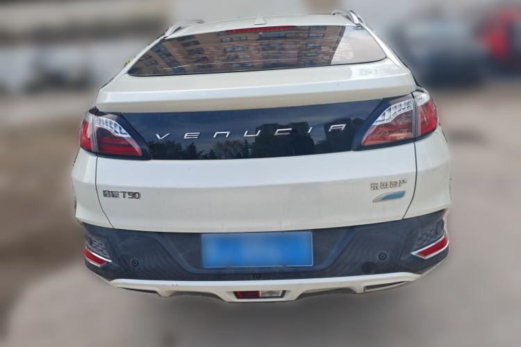 Used Venucia T90 2017 2.0L CVT Leading Edition Rear