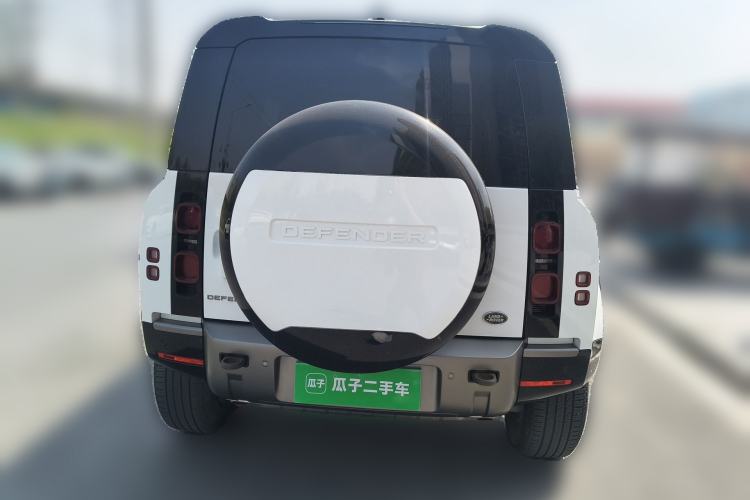 Used Land Rover Defender 2023 Facelift 110 3.0T P400 X-DYNAMIC HSE Rear