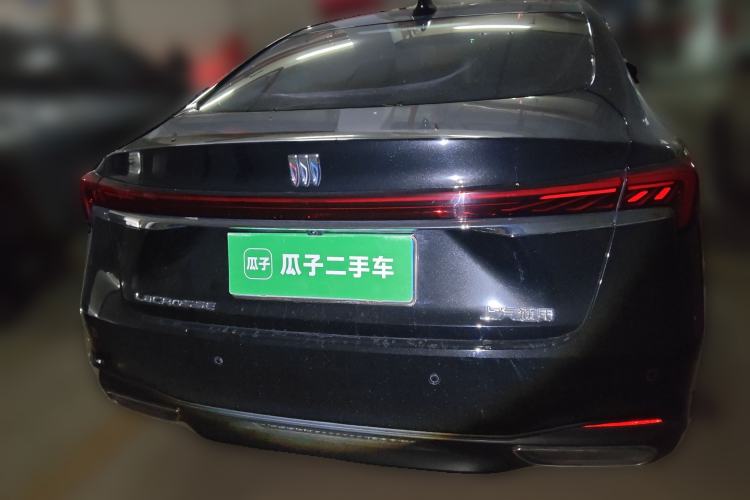 Used Buick LaCrosse 2025 28T Platinum Edition
