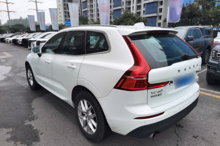 Used Volvo XC60 2019 T4 Zhiyi Edition China V Standard
