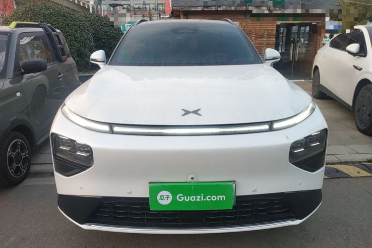 Used XPeng G9 2025 625 Long-Range Max Exterior 1