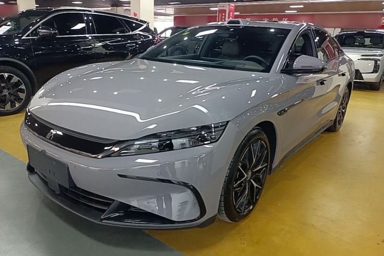 Used BYD Han 2025 DM-i Intelligent Driving Edition 125KM LiDAR Flagship Model