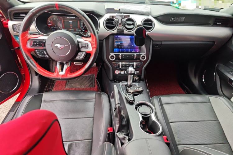 Used Ford Mustang 2019 2.3L EcoBoost Center Console