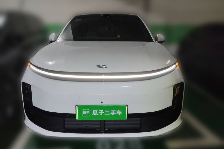 Used Li Auto L6 2025 Pro Smart Refresh Edition Front