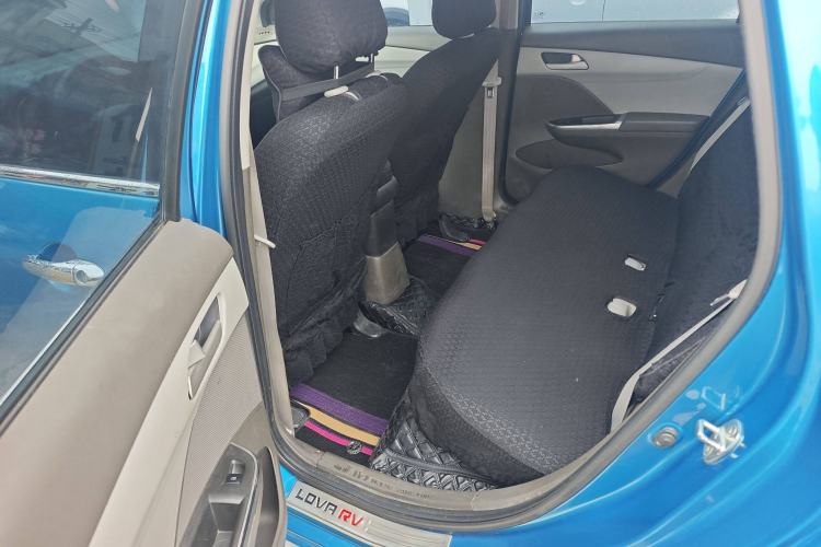 Used Chevrolet Lova RV 2016 1.5L Automatic Comfort Edition
