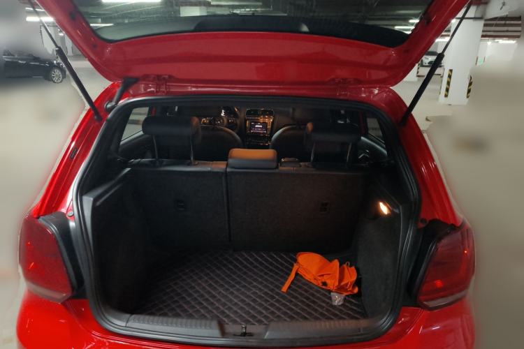 Used Volkswagen Polo 2016 1.4TSI GTI Trunk