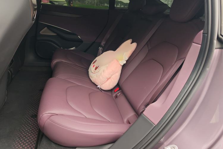 Used Xiaomi Auto SU7 2024 Four-Wheel Drive Ultra-Long Range Advanced Intelligent Driving Max Edition