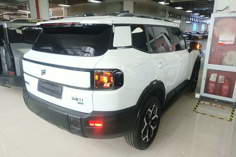 Used JETOUR Shanhai T1 2025 150 km Heading South Rear Right 45 Deg