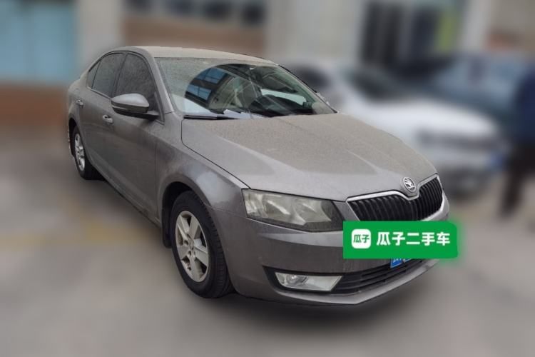 Used Skoda Octavia 2015 1.6L Manual Eado Edition