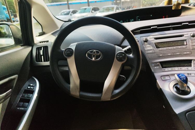 Used Toyota Prius 2012 1.8L Luxury Edition Steering Wheel