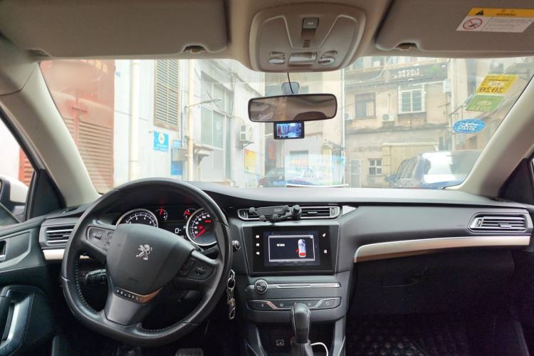 Used Peugeot 408 2016 1.6T Automatic Luxury Edition Headliner