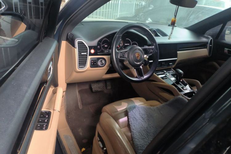 Used Porsche Cayenne E-Hybrid 2019 Cayenne E-Hybrid 2.0T