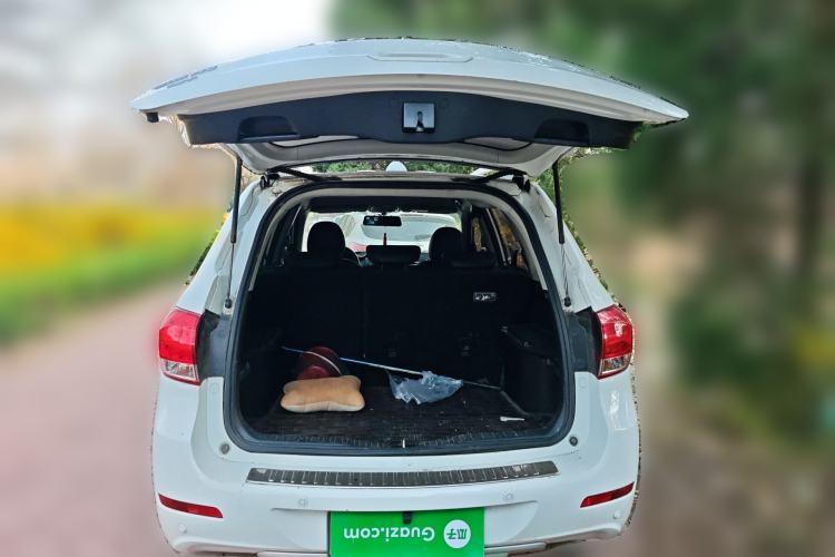 Used Haval H6 2016 Upgraded Model 1.5T Manual Two-Wheel Drive Urban Version
