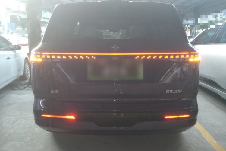 Used Dongfeng eπ eπ008 2024 210Max Range-Extended Version 6 Seats