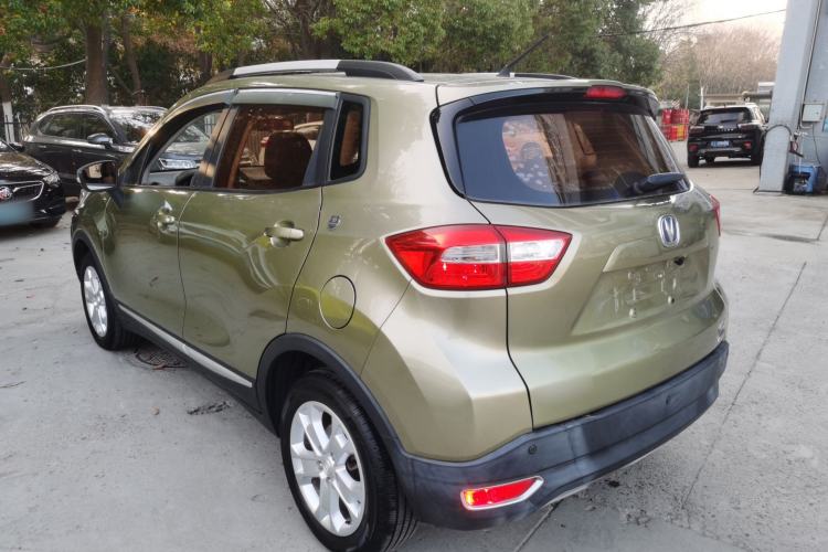 Used CHANGAN CS15 2016 1.5L Manual Fashion Edition
