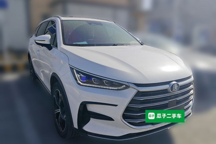 Used BYD Tang New Energy 2021 DM-i 112KM Prestige Model Front Right 45 Deg