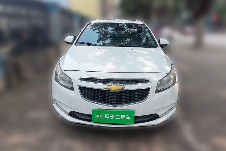 Used Chevrolet Cruze 2015 1.5L Classic SE MT Front