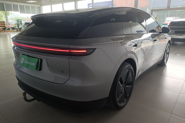 Used Li Auto i6 2025 Model Two-Wheel-Drive Standard Type Rear Right 45 Deg