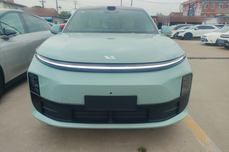 Used Li Auto L6 2025 Max Smart Refresh Edition Front