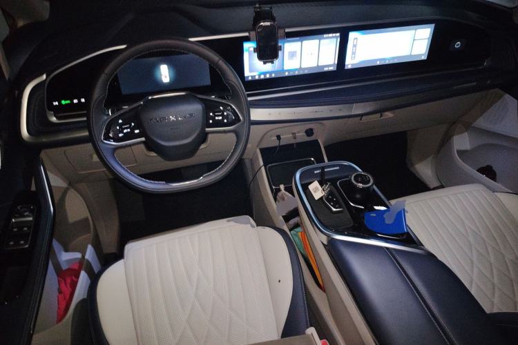 Used SAIC MAXUS Dajia 9 2022 Long-Range Ranch 7-Seater Version