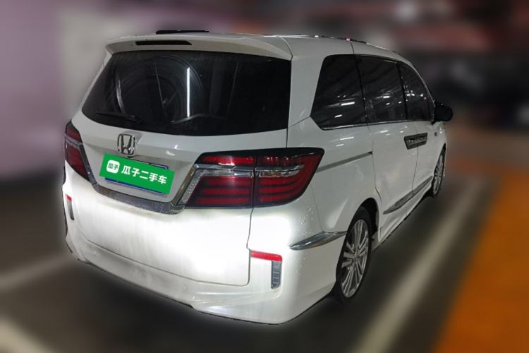 Used Honda Elysion 2016 2.4L Supreme Edition

