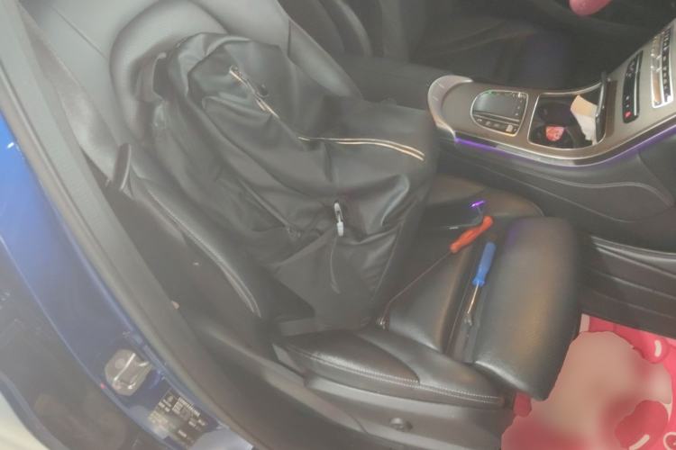 Used Mercedes-Benz GLC 2020 GLC 260 L 4MATIC Luxury Model Right Front Seat