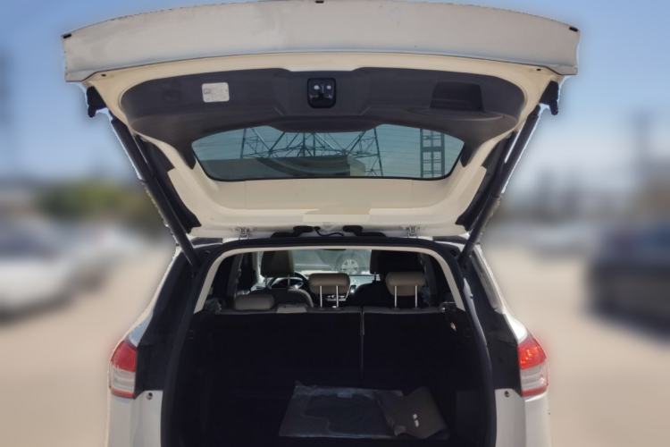 Used Ford Kuga 2013 2.0L GTDi Four-Wheel Drive Premium Model Trunk