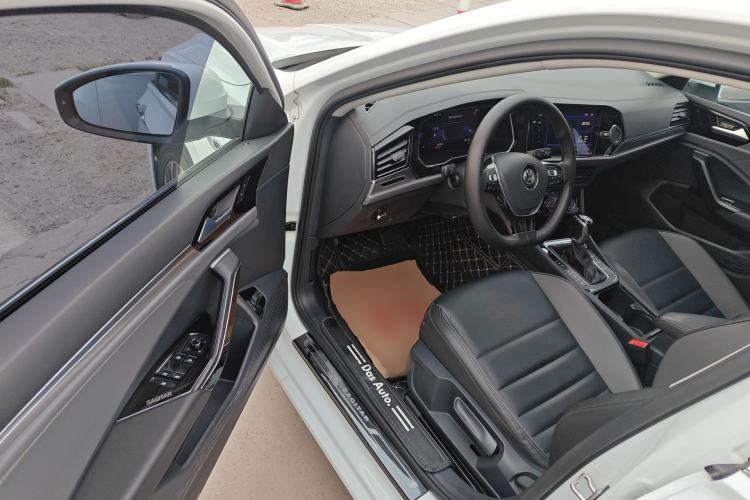 Used Volkswagen Sagitar 2021 280TSI DSG Excellence Edition Driver Seat