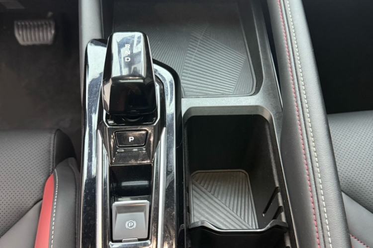 Used Geely Auto Coolray 2022 Bin Yue COOL 1.5TD DCT Hot Engine Edition
