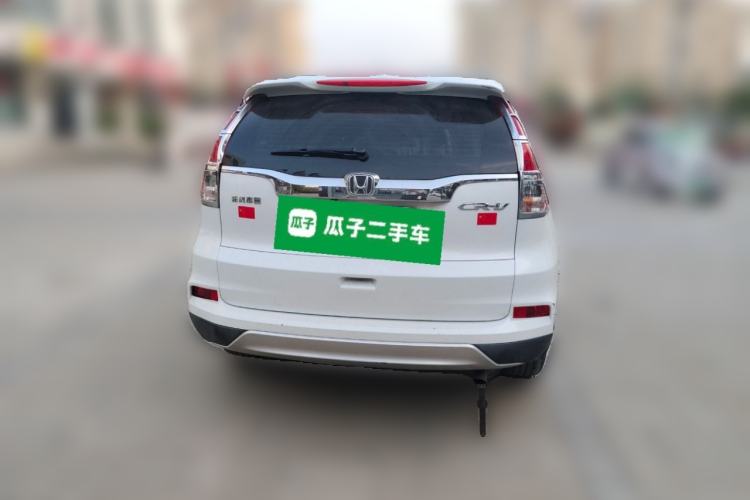 Used Honda CR-V 2015 2.0L two-wheel drive urban version Rear