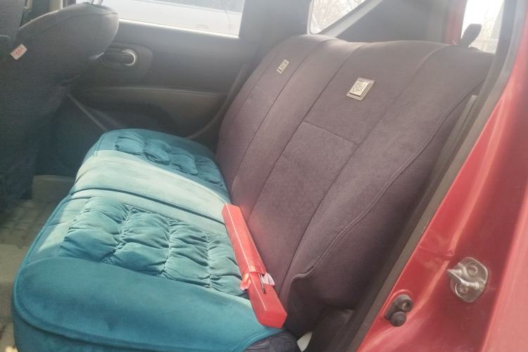 Used Nissan Livina 2010 Jingyue Edition 1.6L Automatic All-in-One Model Left Rear Seat