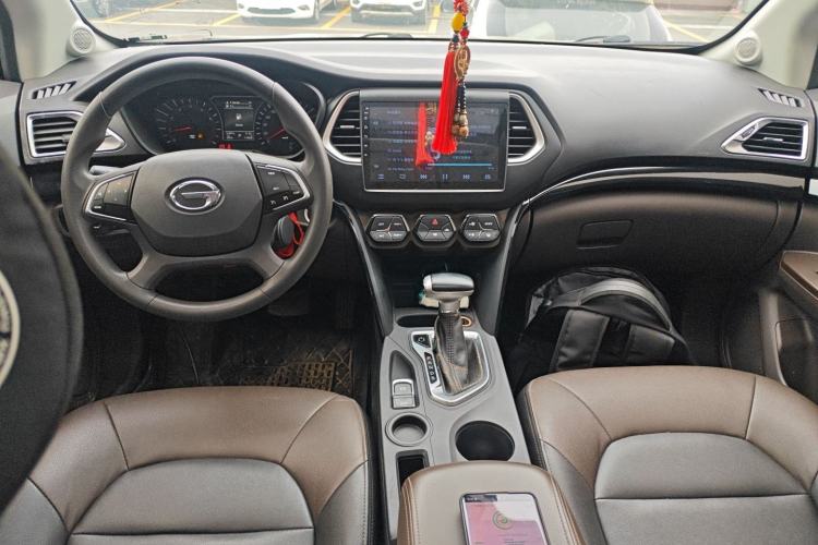 Used GAC Trumpchi GS4 2017 235T Automatic Two-Wheel Drive Elite Edition Center Console