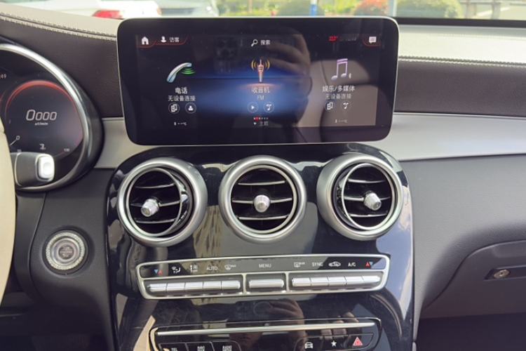 Used Mercedes-Benz GLC 2020 Facelifted GLC 260 L 4MATIC Dynamic Edition
