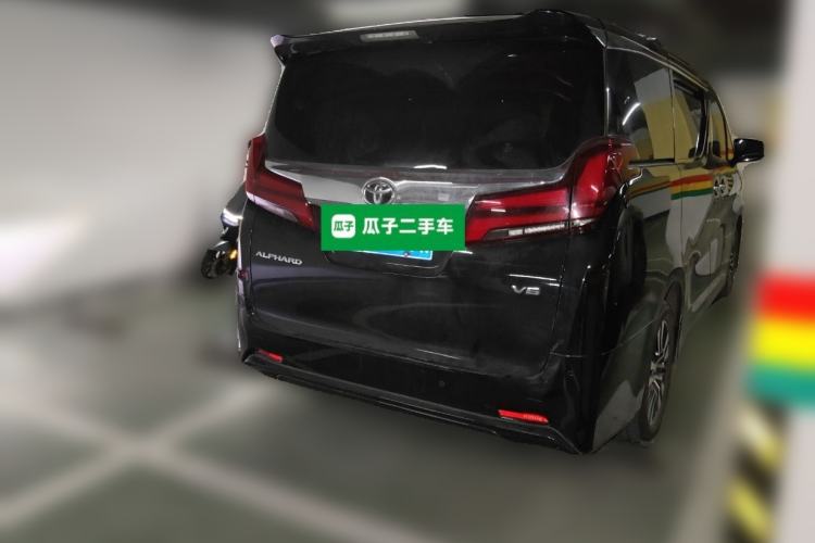 Used Toyota Alphard 2018 Revised Version 3.5L Luxury Edition Rear Right 45 Deg