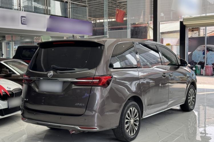 Used Buick GL8 2023 Land Executive Class Smart Enjoyment Model
