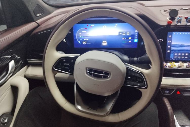 Used Geely Auto Monjaro L 2021 2.0TD High-Power Automatic All-Wheel Drive Luxury Version
