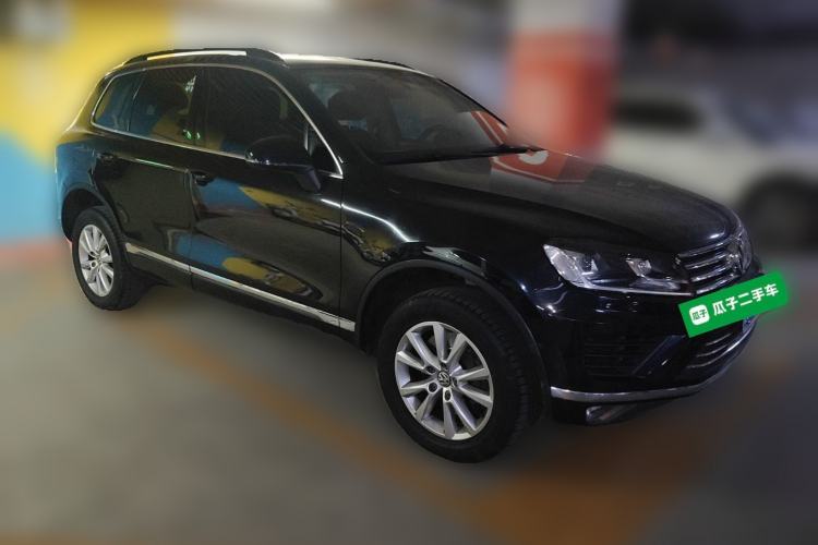 Used Volkswagen Touareg 2017 3.0 TSI Touareg Model Front Right 45 Deg