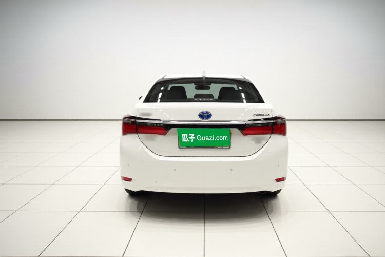 Used Toyota Corolla 2017 Revised Dual-Engine 1.8L E-CVT Elite Edition Exterior 4