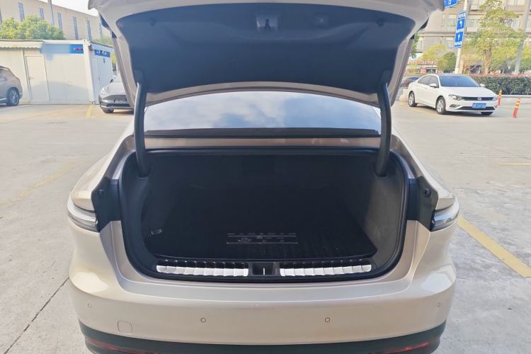 Used Nio ET7 2024 75 kWh Executive Edition