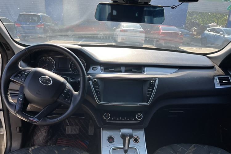 Used Land X7 2015 2.0T Panoramic Luxury Edition