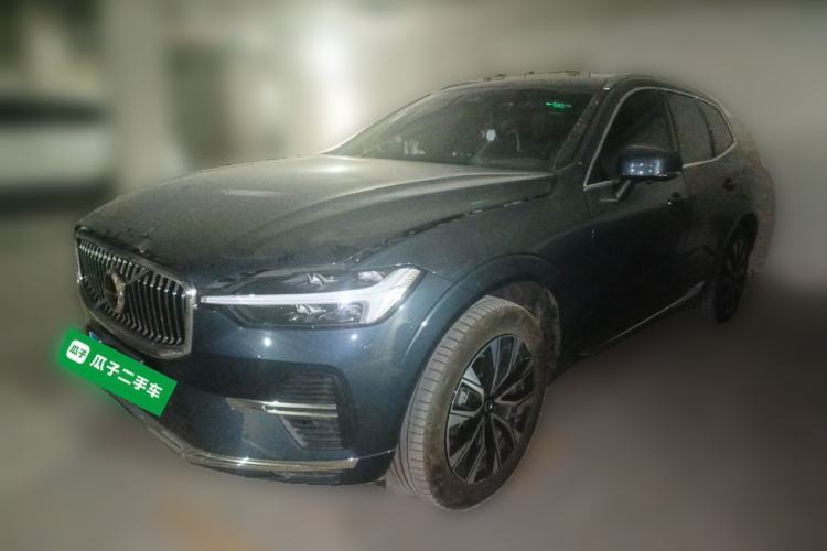 Used Volvo XC60 2023 B5 4x4 Smart Luxury Edition